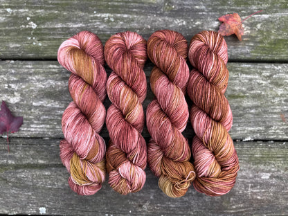 KbyK_Collections x Fuzzy Fiberz Collab: exclusive colorway - Hudson Harvest